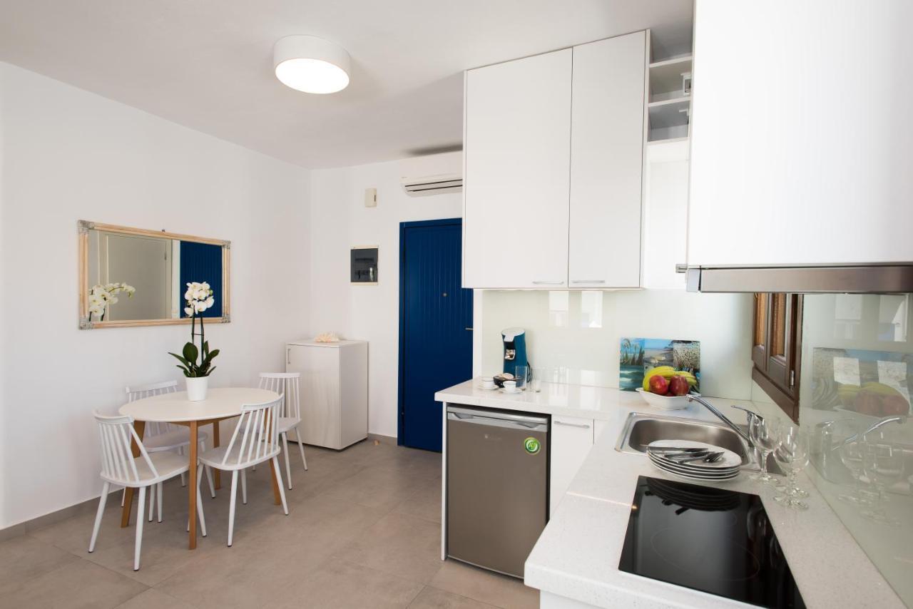 Olive Tree & Capari Mykonos Town Homes & Apartments With Pool! エクステリア 写真